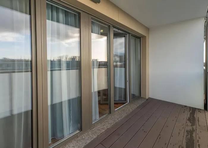 Faro Kasprowicza 20 Ab Колобжег