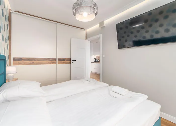 Faro Kasprowicza 20 Ab * Колобжег