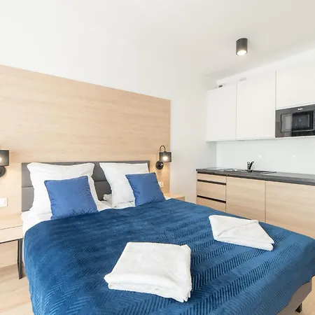 Faro Kasprowicza 20 Ab * Kołobrzeg