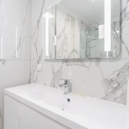 Faro Kasprowicza 20 Ab Lägenhet *