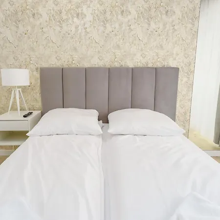 Faro Kasprowicza 20 Ab