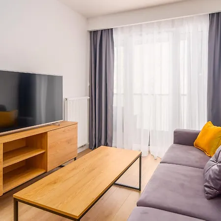 Apartament Faro Kasprowicza 20 B *