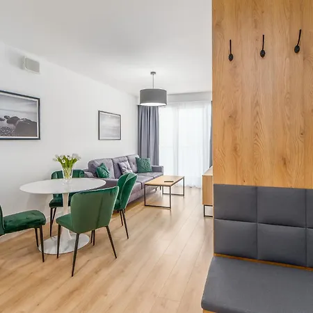 Apartament Faro Kasprowicza 20 B *